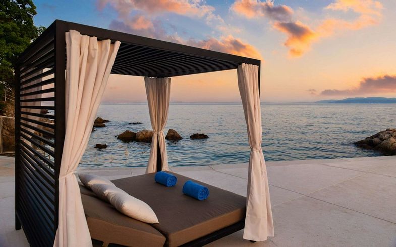 Hilton Rijeka Costabella Beach Resort & Spa-Beach (3).jpg