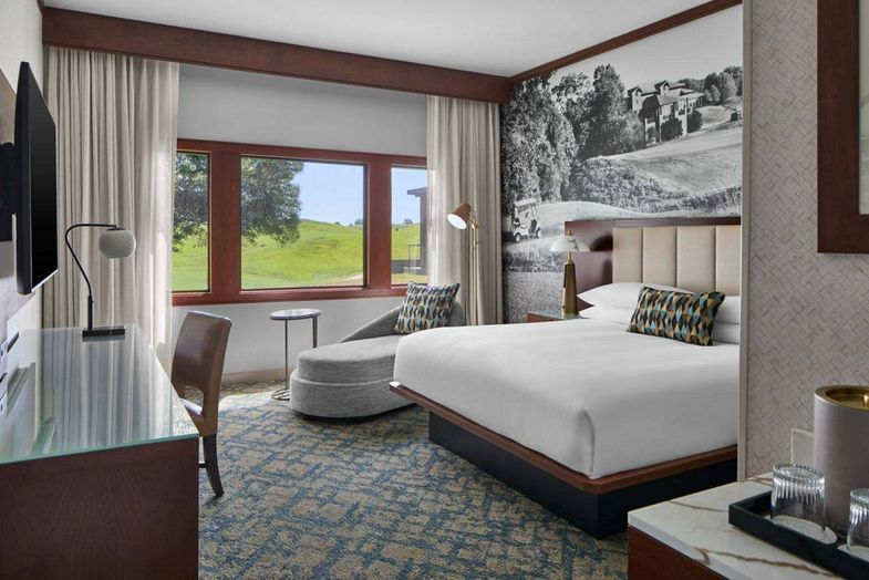 Montgomery Marriott Prattville Hotel king.jpg