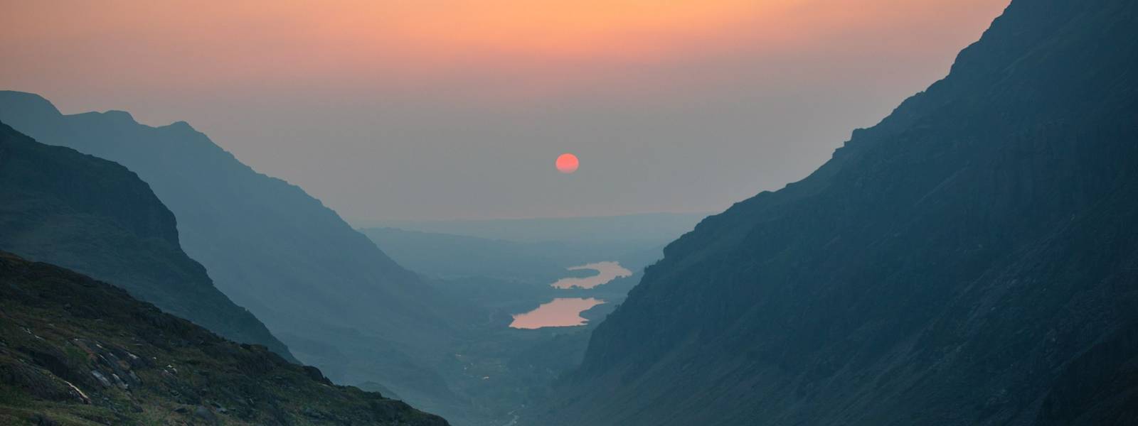 Snowdonia-PenYPass-SPW-neil-thomas-722480-unsplash.jpg