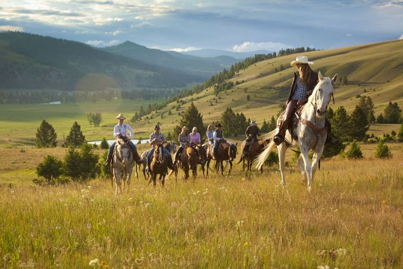 ranch-rock-creek-signature-images-Family-Horseback-Riding.jpg