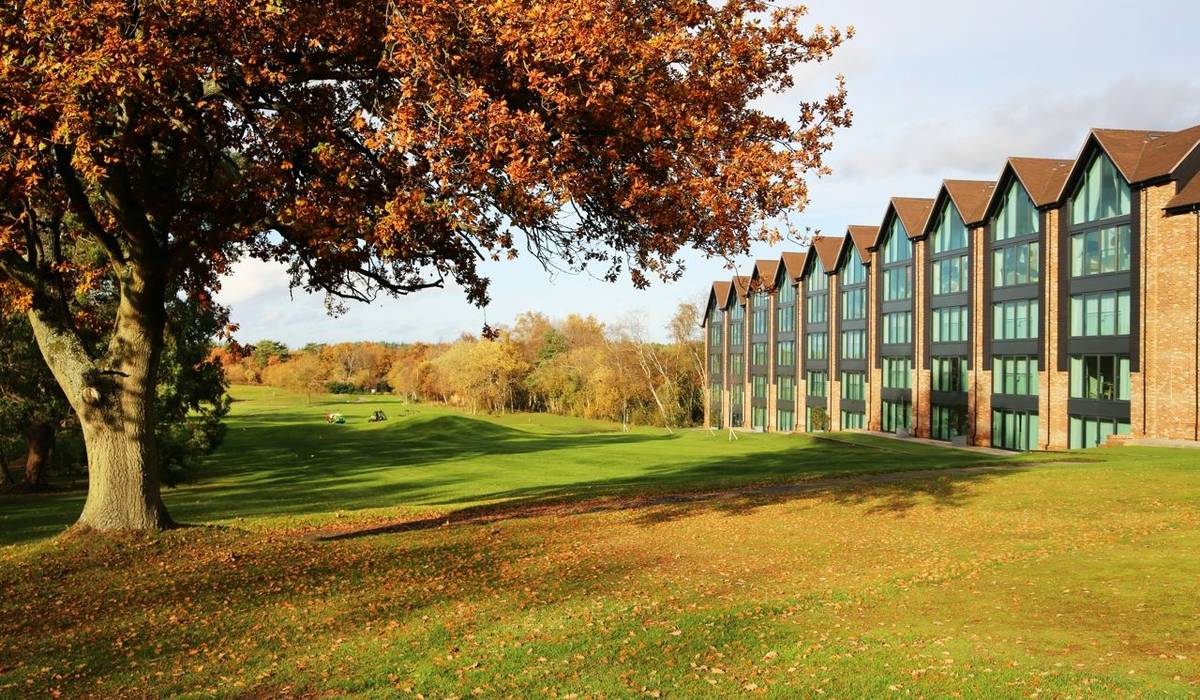 Autumn golf 2 edited.jpg