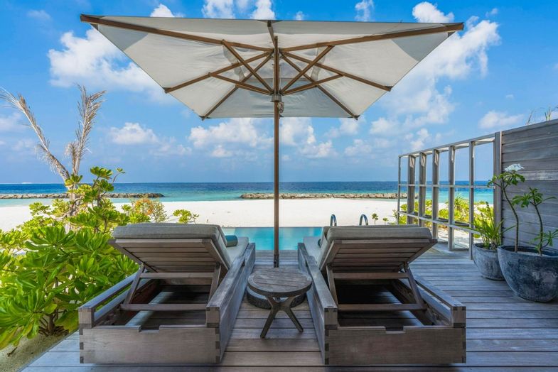 Kagi Maldives Spa Island - Relaxation in beach villa