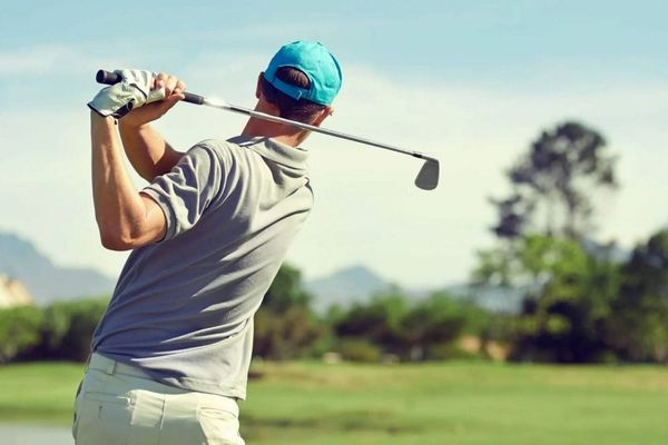 Green Valley Ranch Resort & Spa golfer.jpg