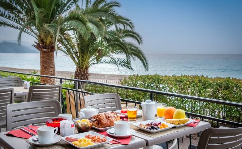 Vue Mer petit déjeuner.jpg