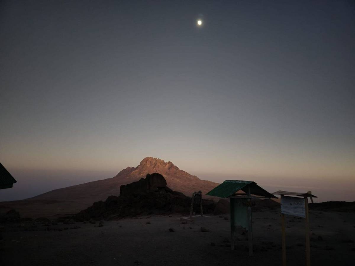 Kilimanjaro Kibo Hut Night.jpeg