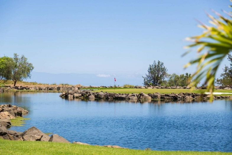 Kona Coast Resort Makani golf 2.jpg