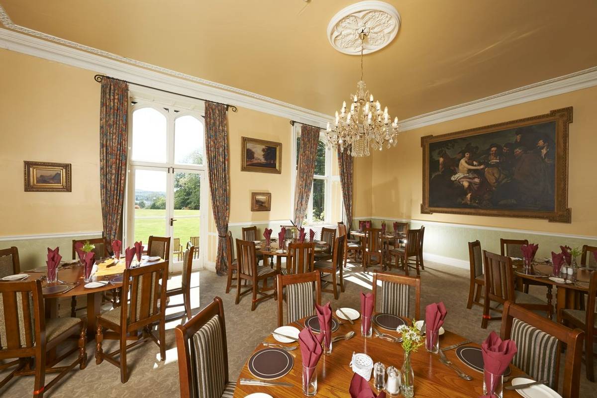 10683_0013 - Monk Coniston - Dining Room