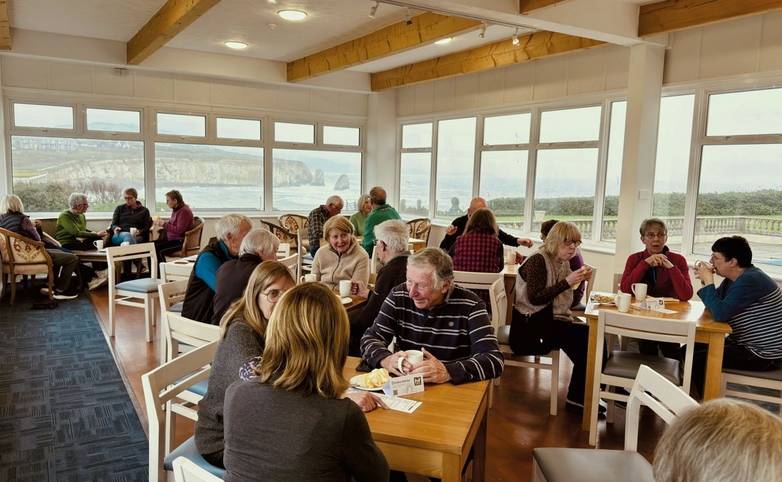 hf_creamteas_wootenlounge_freshwaterbayhouse_isleofwight_01_2026_rgb.jpg
