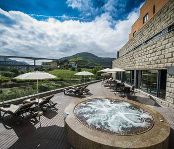 Portugal - Douro Valley - Hotel Vila Galé Collection Douro -VG_Douro_Exteriores_Jacuzzi_5.jpg
