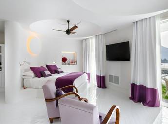 Junior Suite Deluxe 1 - Copia.jpg
