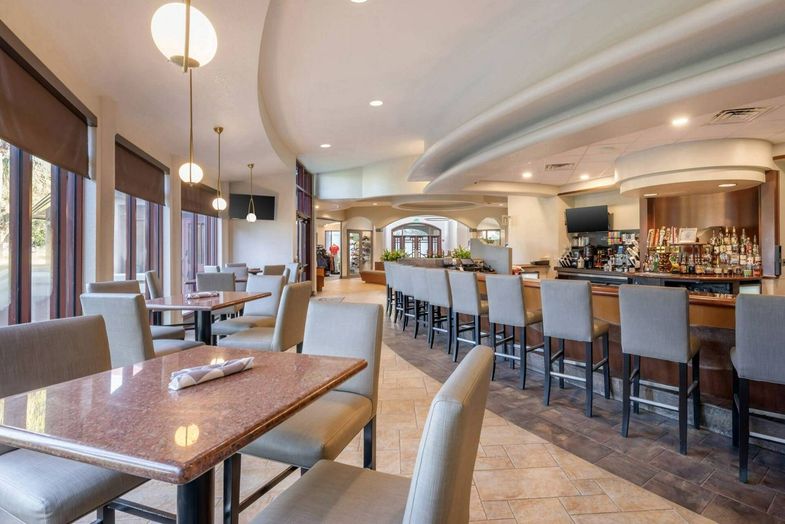 Hilton Vacation Club Mystic Dunes dining.jpg