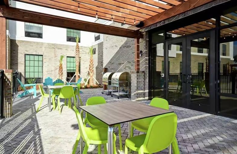 Home2 Suites Jekyll Island grill area.jpg