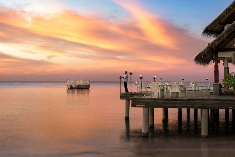Anantara Dhigu Maldives Resort-Sunset.jpg
