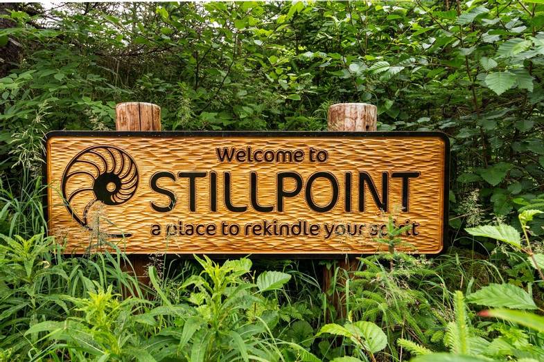alaska-stillpoint-lodge-Sign.jpg