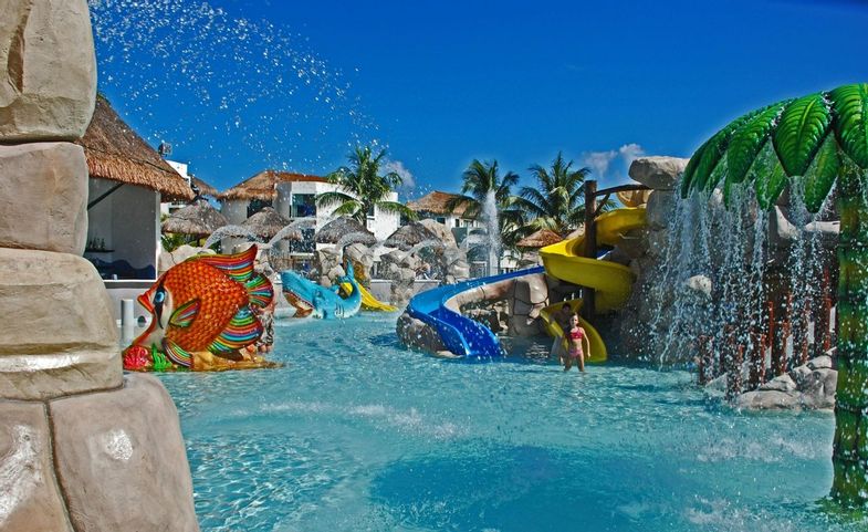 Sandos Caracol Eco Resort-Pool (7).jpg