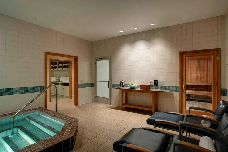 Sawgrass Marriott Golf Resort & Spa locker room.jpg