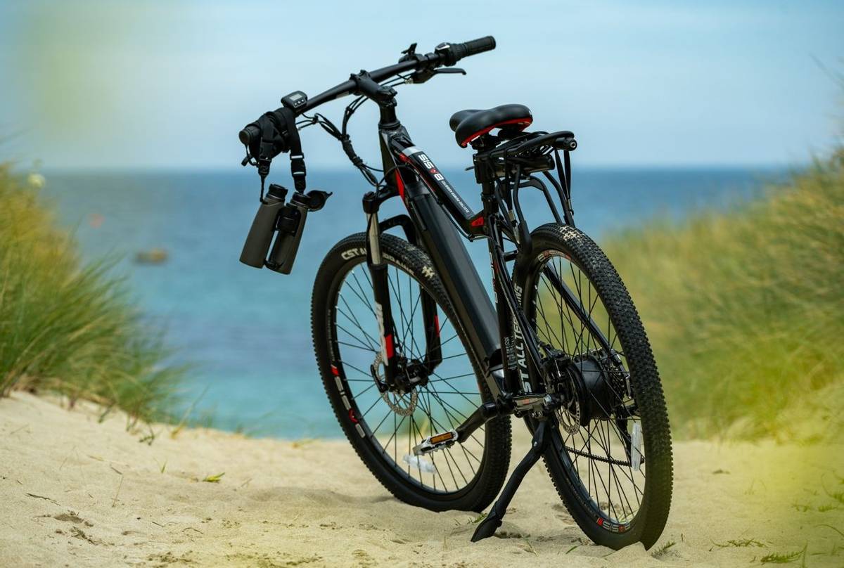 Alderney e-Bike © Will Crombie