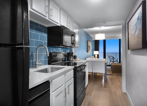 The Breakers Resort  suite kitchen.jpg