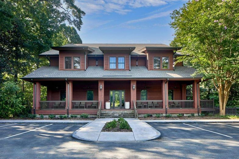 Montgomery Marriott Prattville Hotel cottage.jpg