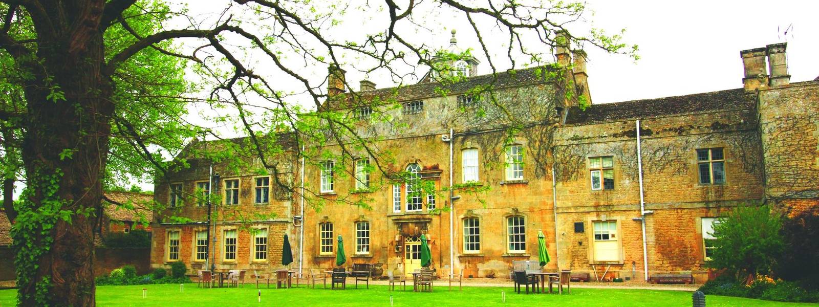 Bourton up to date exterior 2018.jpg