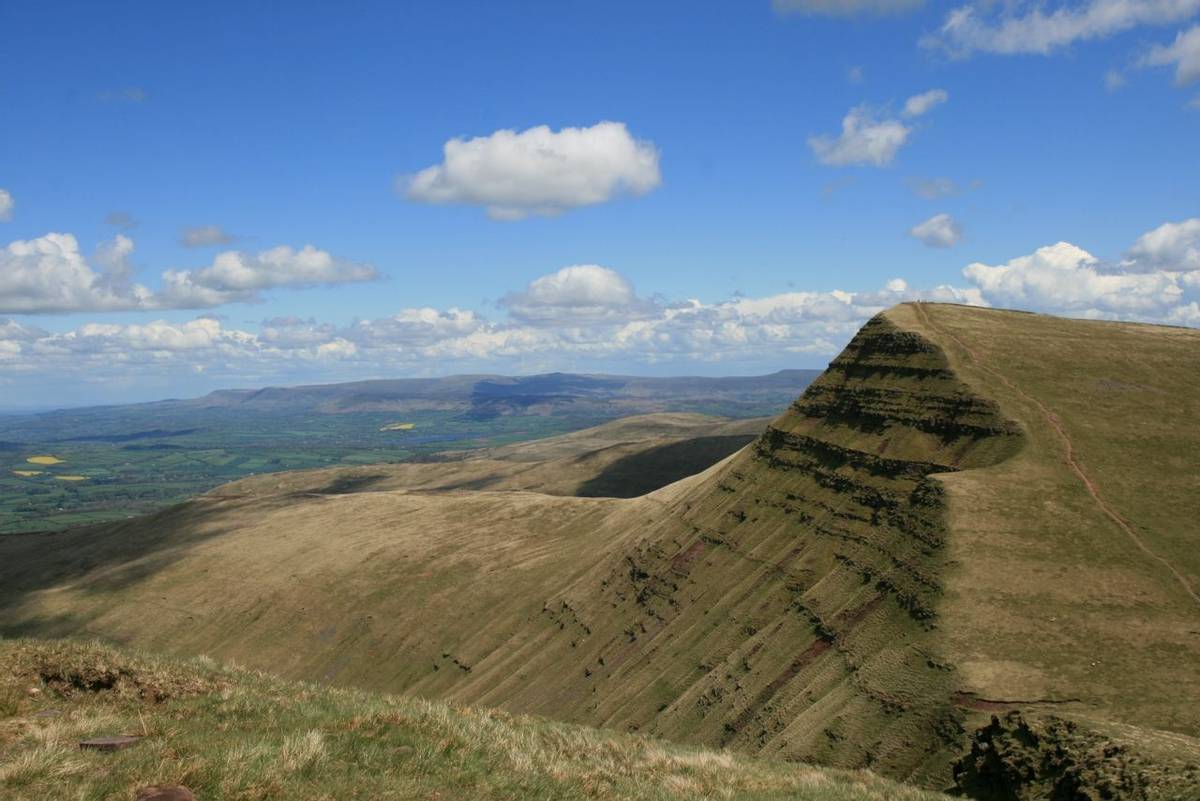 View of Cribyn from path coming down from Pen y Fan.JPG