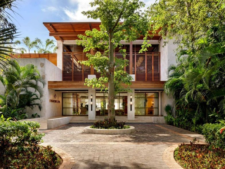Fairmont Mayakoba spa entrance.jpg