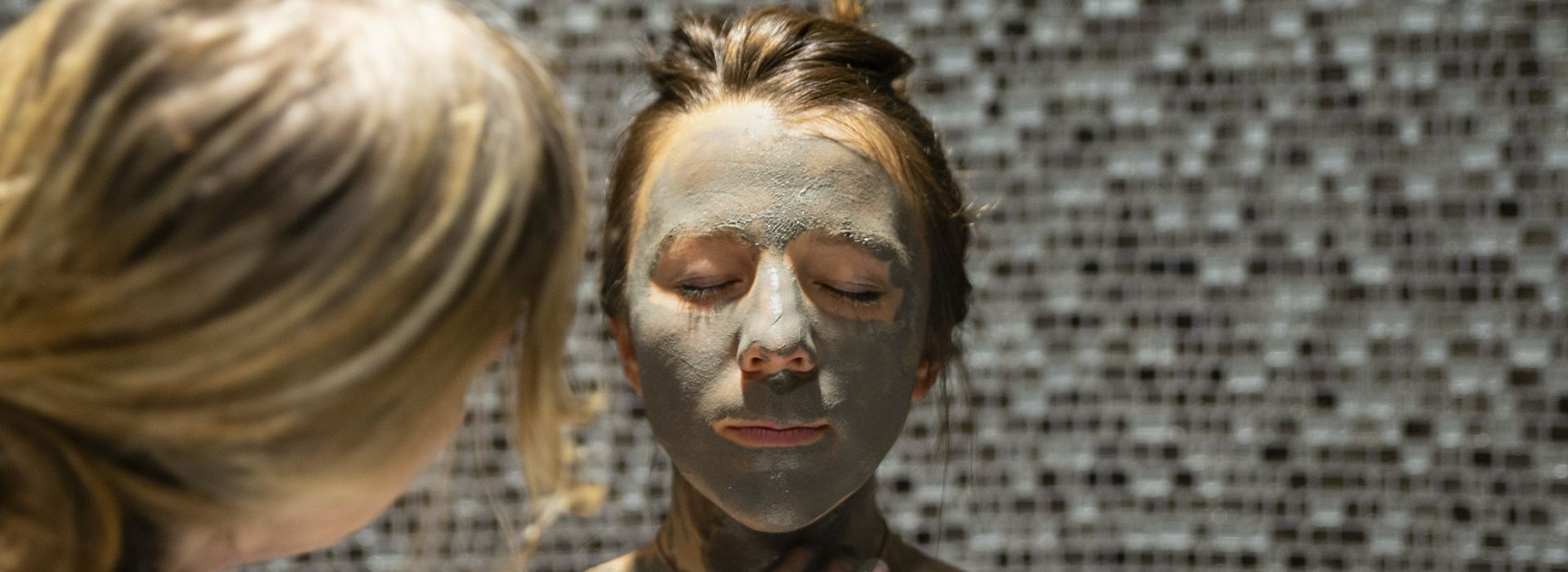 YO1-Health-Resort-spa-Mud-therapy.jpg