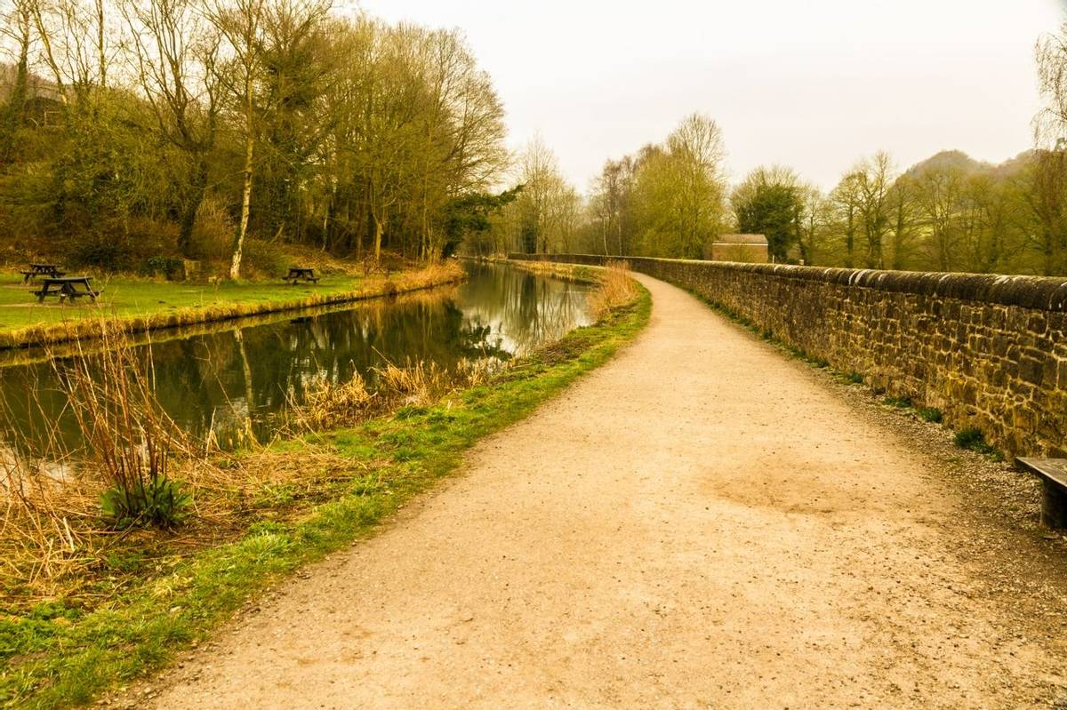Cromford Canal, early morning