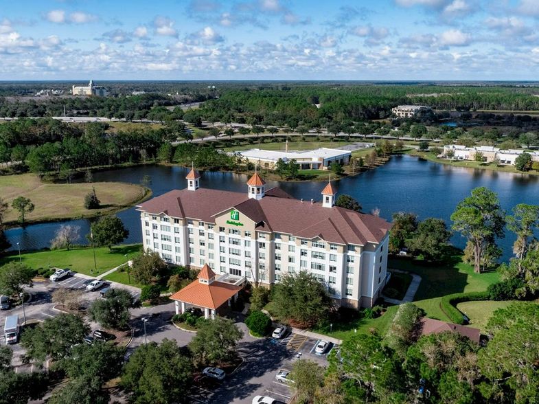 Holiday Inn St. Augustine — World Golf aerial with lake.jpg