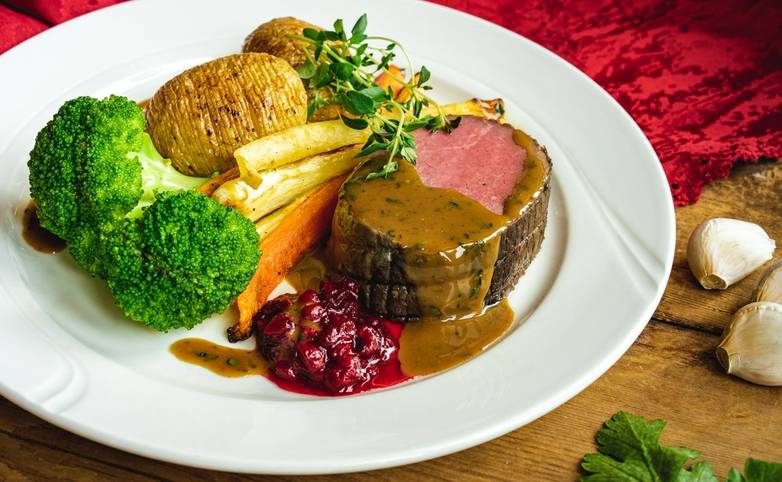 Moose_steak_Venabu.jpg