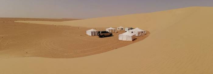 western sahara desert camp_Javi Elorriaga.jpg