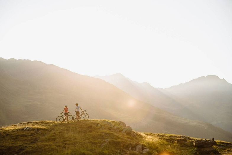 Preidlhof New Road cycling with panorama- Benjamin Pfitscher.jpg