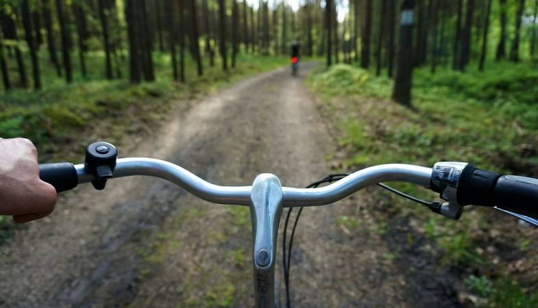 trail-bike-ride-max-bohme-unsplash.jpg