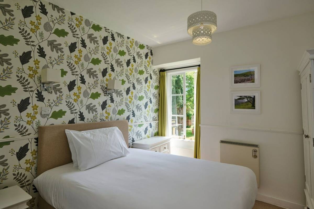 hf_bedroom_roomtwo_holnicotehouse_exmoor_01_2025_rgb.jpg