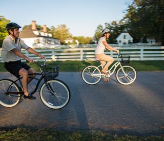 williamsburg-inn-Biking-Riding-CW.jpg