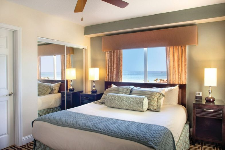 Club Wyndham Panama City Beach guest room 3