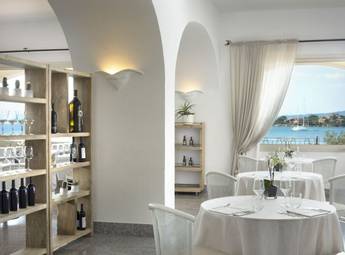 The White Restaurant - Gabbiano Azzurro Hotel _ Suites 1.jpg