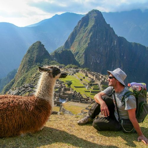 What is the Food & Accommodation like in Machu Picchu?