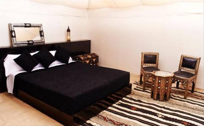 Morocco - Desert camp 1 - Bedroom - Agent.jpg