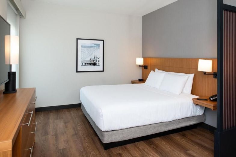 Hyatt Place DallasRockwall King bedroom.jpg