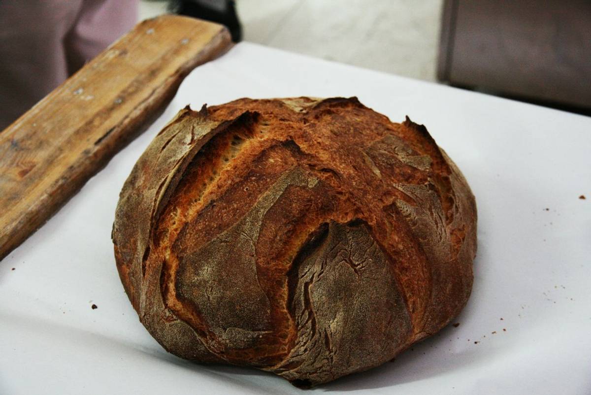 Italy - Fresh Baked bread.jpg