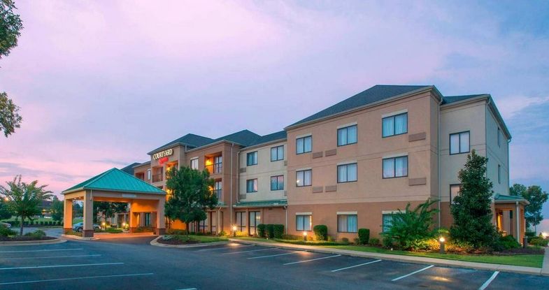 Montgomery Marriott Prattville Hotel exterior.jpg