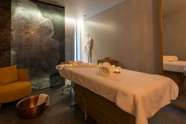 vilnius-grand-resort-spa-treatment-massage.jpg