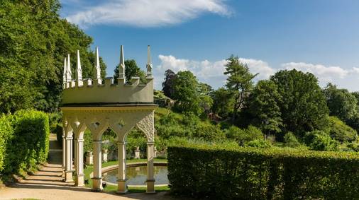 Cotswold Gardens Tour  