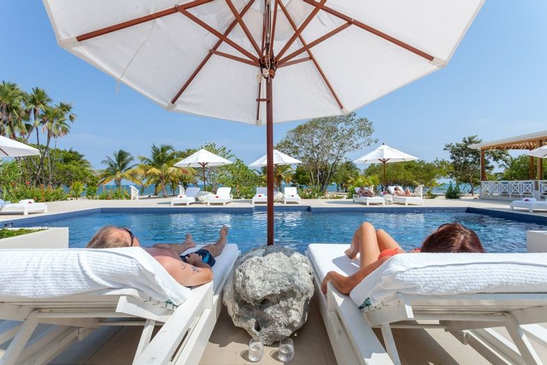 naia-resort-spa-pool-relaxation.jpg