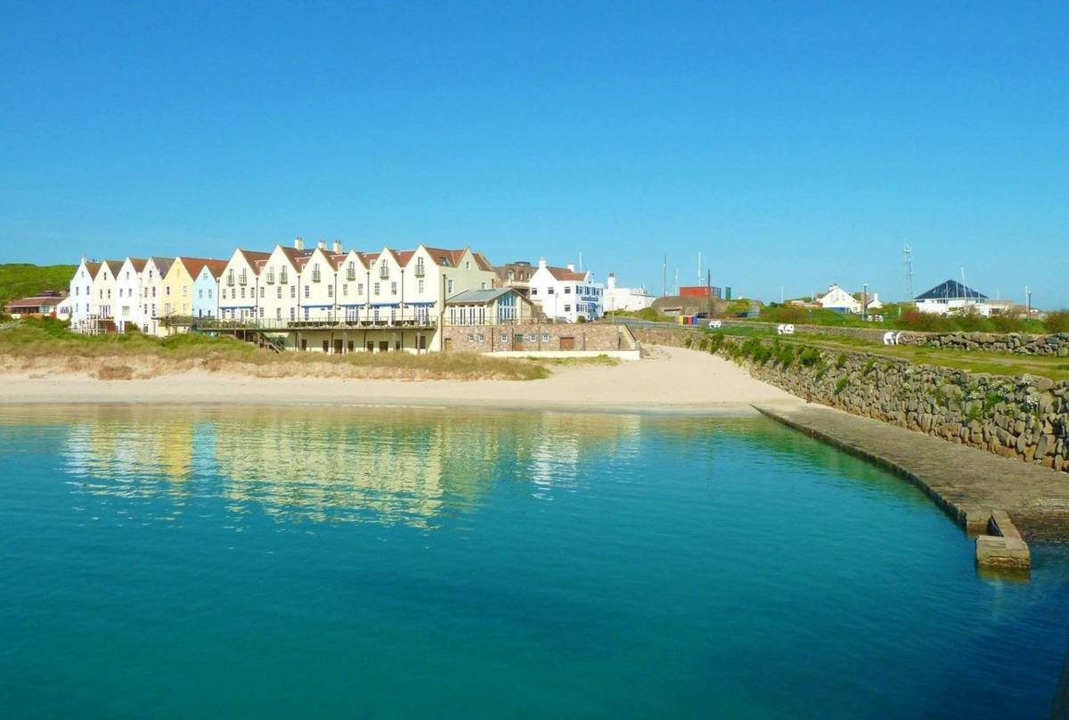 Braye Beach Hotel
