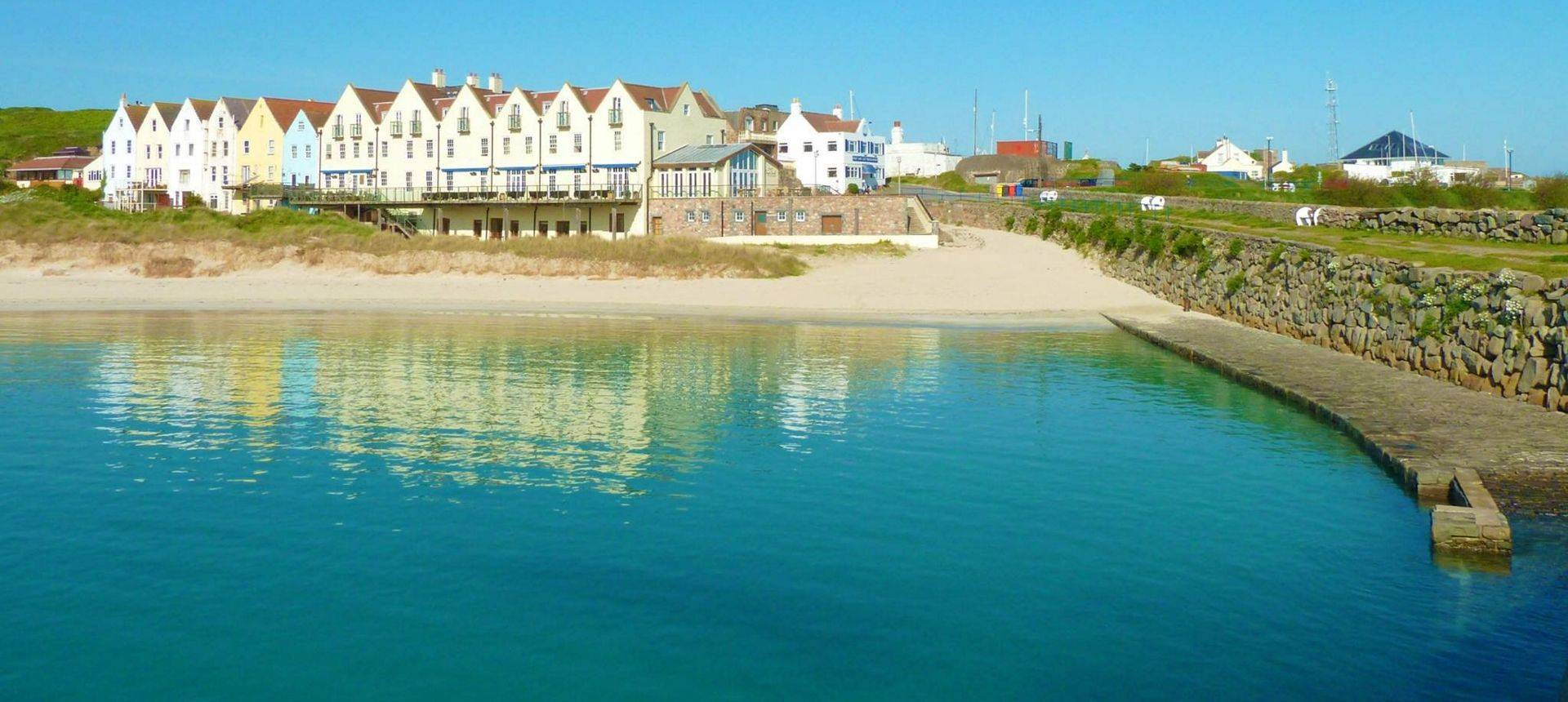 Braye Beach Hotel