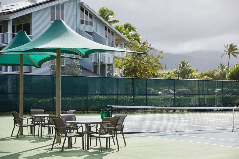 The Cliffs at Princeville tennis court.jpg