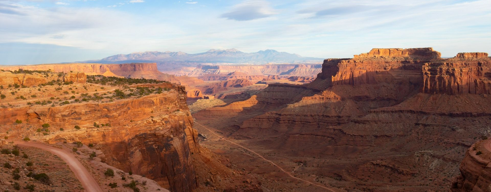 Intrepid-Travel-christoph-von-gellhorn-Utah-CanyonlandsNationalPark-unsplash.jpg
