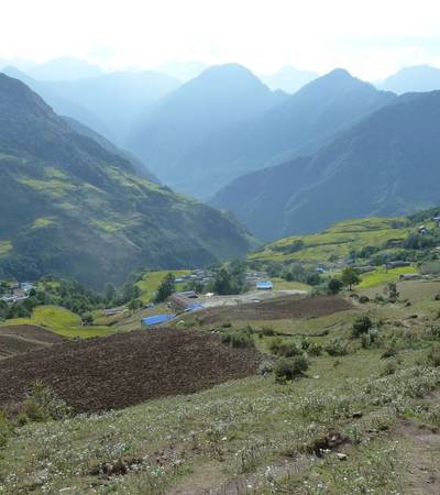 Hongon village in Arun valley